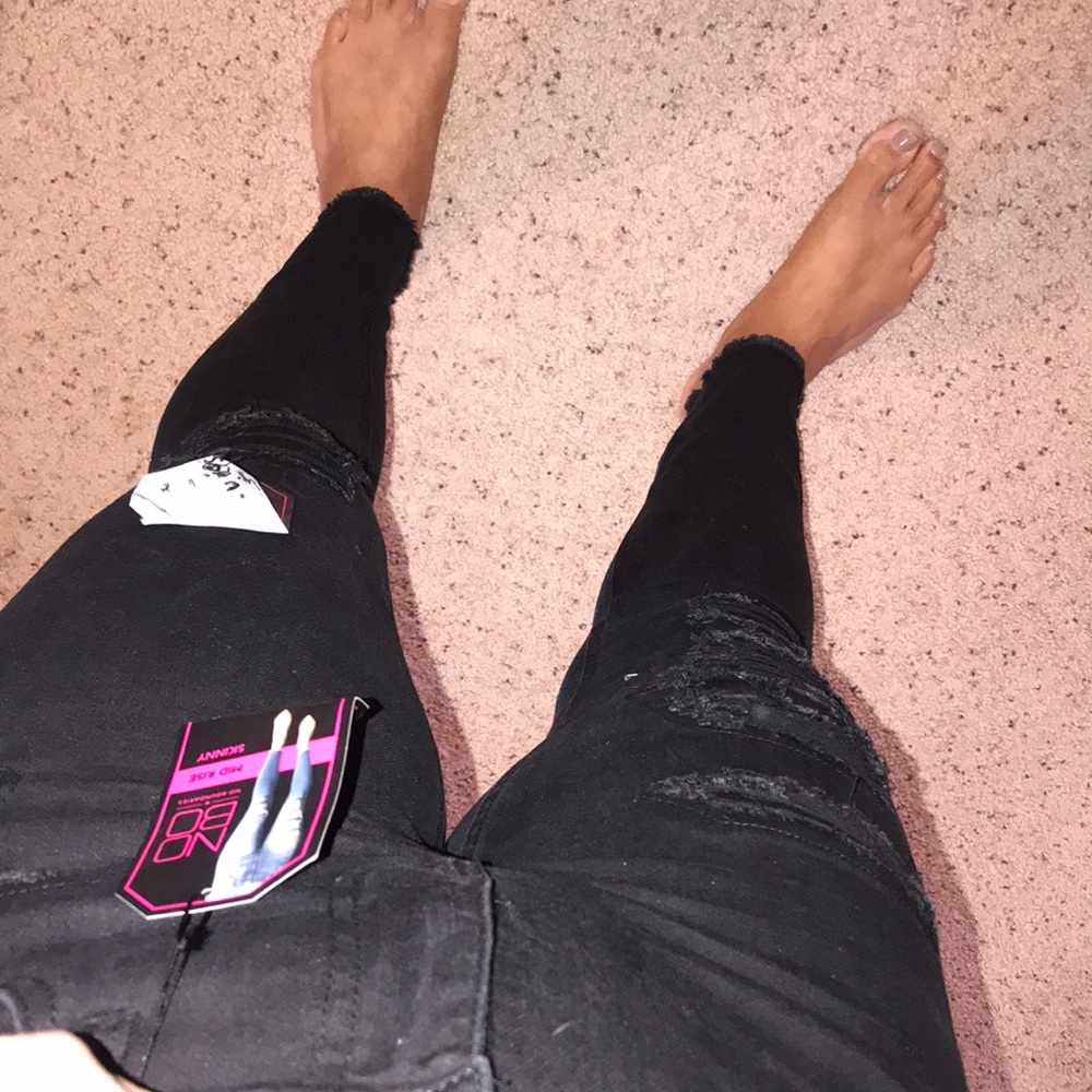 COPY - Nobo mid rise skinny black jeans distressed size 11 NWTs